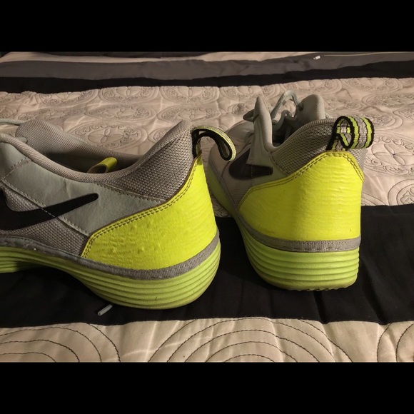 Nike Solarsoft Run Size 12 - Picture 3 of 4